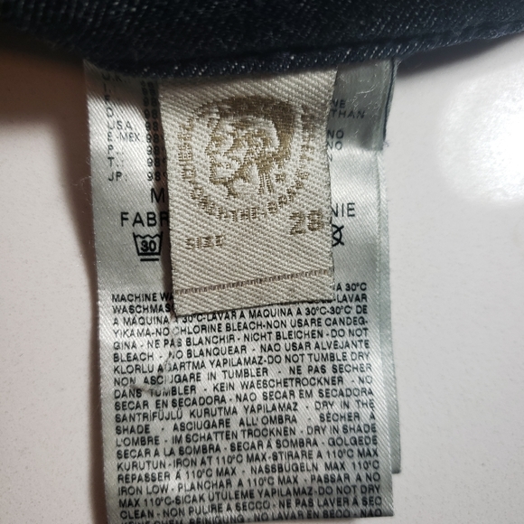 Diesel slim jeans, size W 28, L 34 - Picture 9 of 10